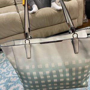 Coach tote